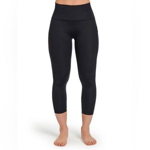 Tommie Copper Pro Grade Lower Back Support Capri Compression Leggings Sz XLarge